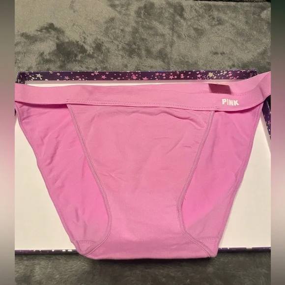 PINK Victoria's Secret Multicolor Lace and Star Panties Set - Picture 8 of 12